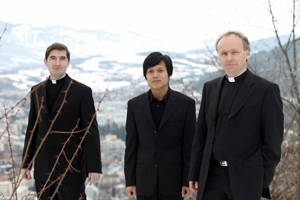 Les Prtres, due preti e un seminarista, fenomeno musicale pop
