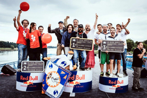 Red Bull Flugtag. Vince Oca Giuliva con Hey Tim